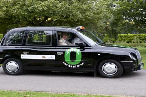 There are four aspects to be aware of when hiring taxi.Do you want to hire taxi... — My great ..