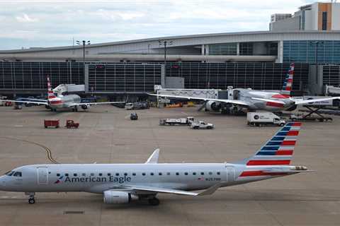 Pilots at 2 of American Airlines’ regional airlines will see a massive pay increase