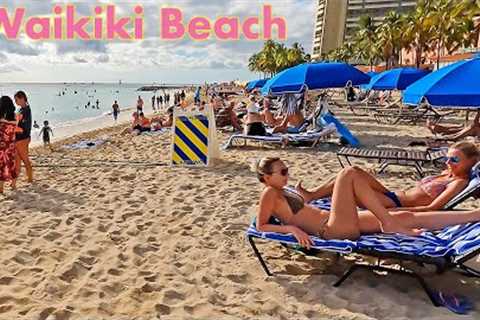 WAIKIKI BEACH | Walking and People Watching in Hawaii