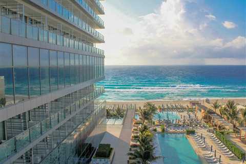 Top 3 All-Inclusive Resorts in Cancun