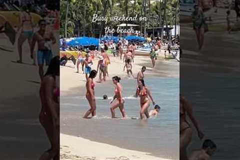 🏖 Busy weekend in Waikiki Beach 🏝 #hawaii #beach #summer