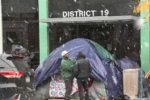 Chicago migrants battle elements during 1st snowfall, many still outside during days