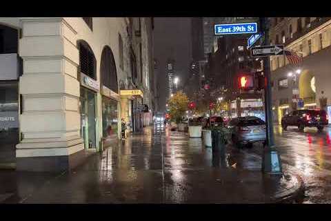 NEW YORK CITY LIVE Heavy Rain Storm Slams Manhattan 🦃