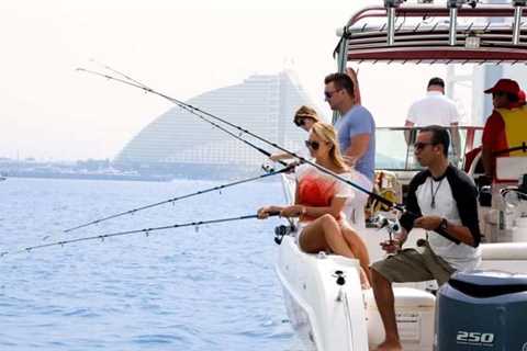 How Can We Enjoy Deep Sea Fishing in Dubai?