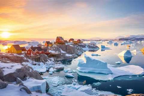 10 Essential Tips for Visiting Ilulissat's Majestic Icebergs in Greenland