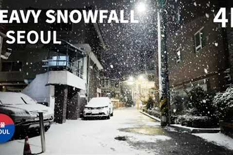 Heavy Snowfall in Seoul Alley - Walk Tour 4K