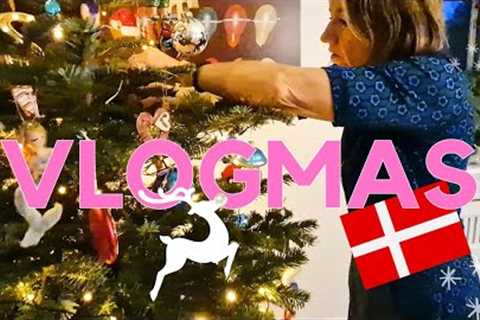 Let''s chat tree ornaments! Sue''s hygge collection, Copenhagen: Scandinavian Christmas 7!