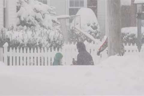 Southern Mainers enjoy first major snowfall of the season