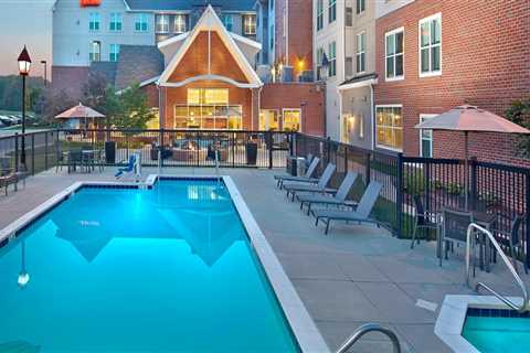 The Growing Trend of Extended Stays and Long-Term Bookings in Southern Maryland