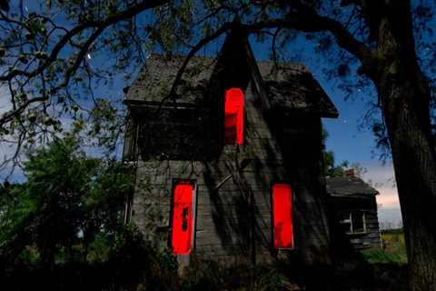 Exploring Haunted and Spooky Tourist Spots in Central North Carolina